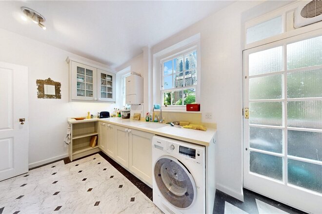 South Grove, London, N6