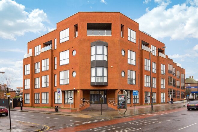 Room 2, Kirkfield House, Harrow, HA1