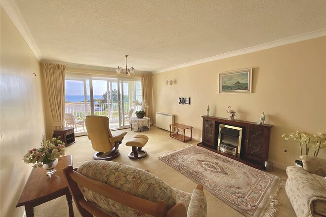 Wharncliffe Road, Dorset, BH23