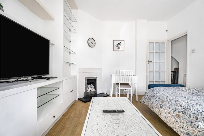 Danvers Road, London, N8