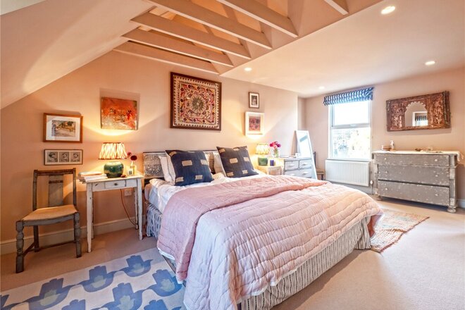 Chaucer Road, London, SE24