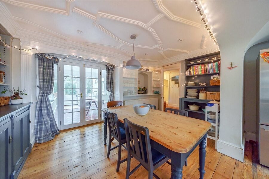 Breakfast Room