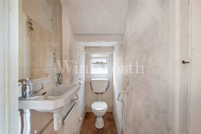 Dunstan Road, London, NW11
