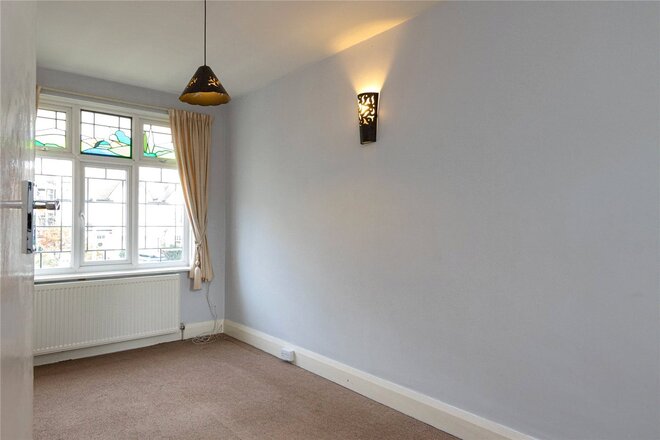 Chalkwell Avenue, Essex, SS0