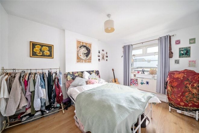 Broadwater Road, London, SW17
