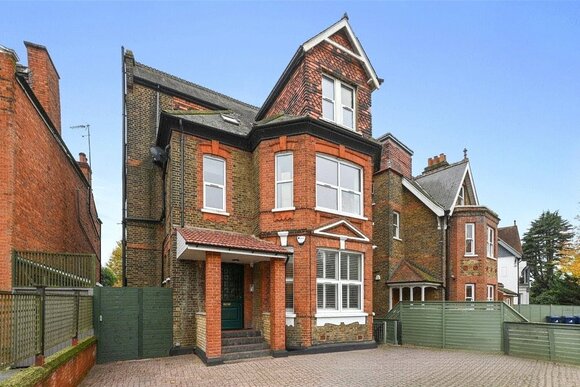Creffield Road, London, W5