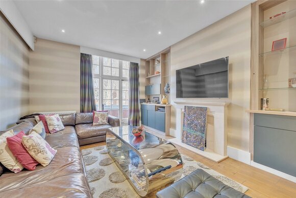 Sandringham Court, Maida Vale, W9