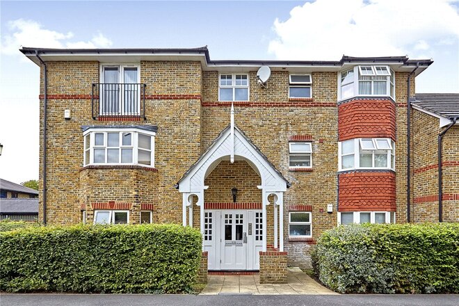 Clockhouse Place, London, SW15