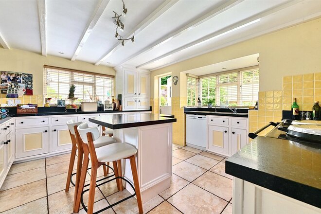 White Horse Lane, Wokingham, RG40