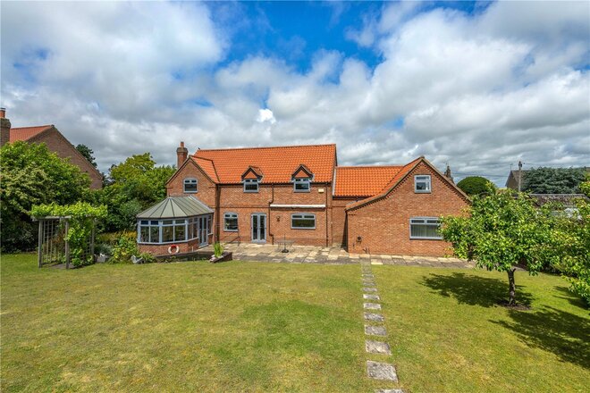 West Road, Sleaford, NG34