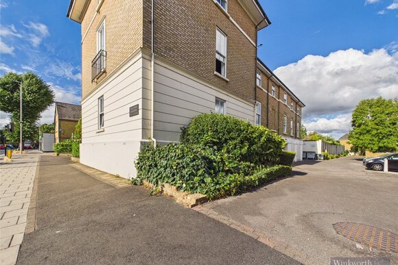 Lysander Gardens, Surbiton, KT6