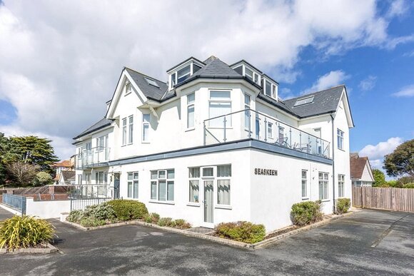 Seaskeem, Southbourne, BH6