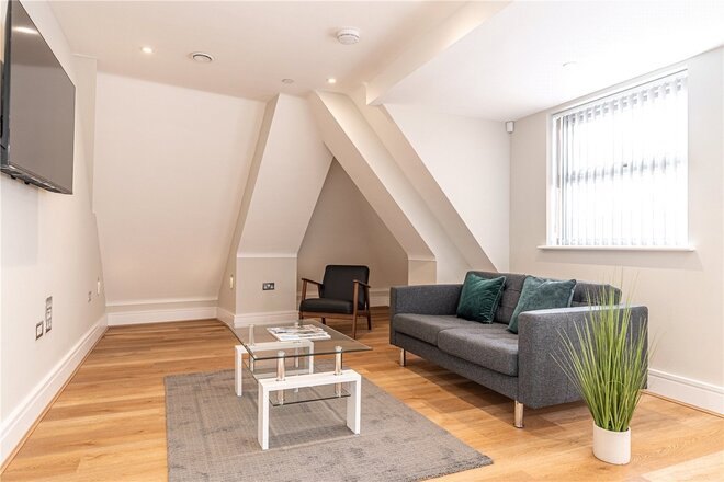 Bond House, Reading, RG1