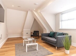 Bond House, Reading, RG1