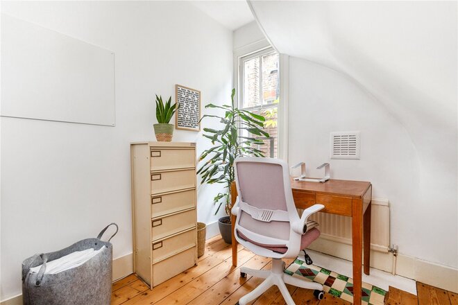 Dalkeith Road, London, SE21
