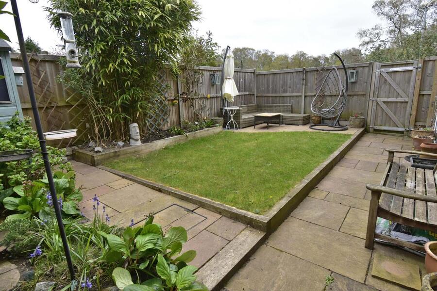 A GARDEN 1.JPG