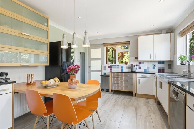 Lonnen Road, Wimborne, BH21