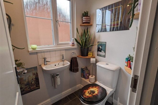 Charlestown, Grantham, NG32