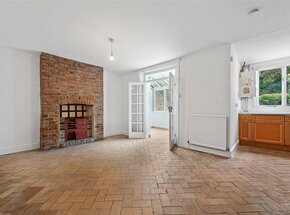 Caxton Road, London, W12