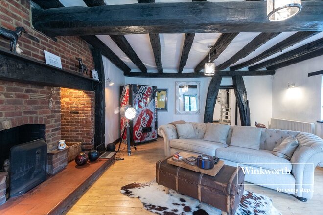 Wimborne Road East, Dorset, BH22