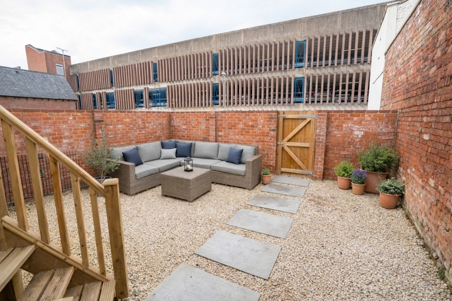 Grosvenor Street, Gloucestershire, GL52