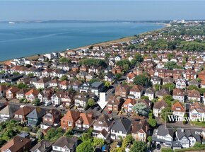 Pinecliffe Avenue, Dorset, BH6
