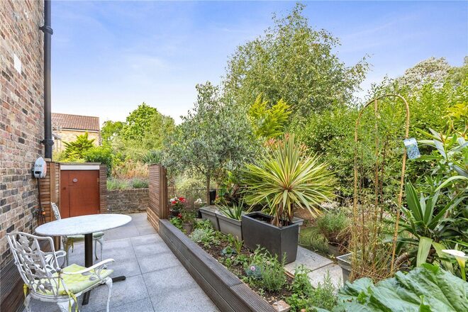 Canonbury Park North, London, N1