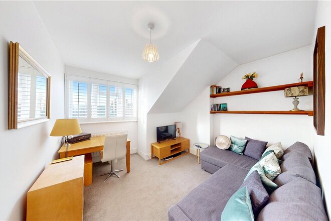 Savernake Road, London, NW3