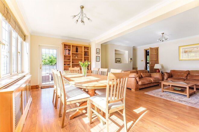 Cockfosters Road, Hadley Wood, EN4