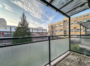 Churchill Gardens, London, SW1V