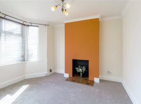 Lutterworth Road, Northamptonshire, NN1