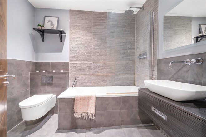 Lordship Lane, London, SE22