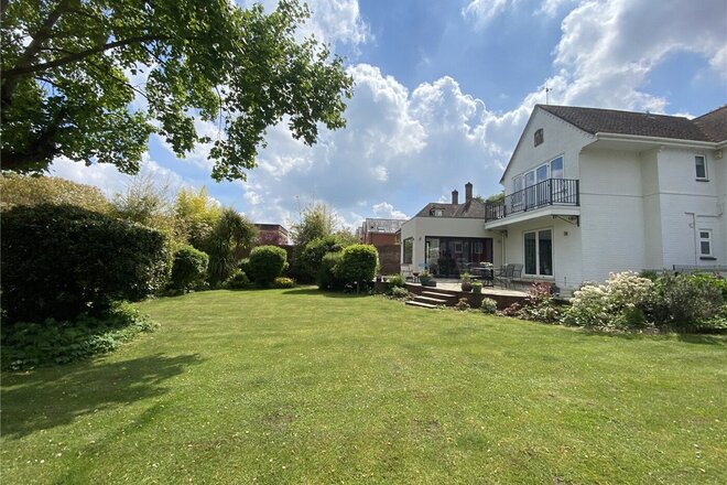 Chilbolton Avenue, Hampshire, SO22
