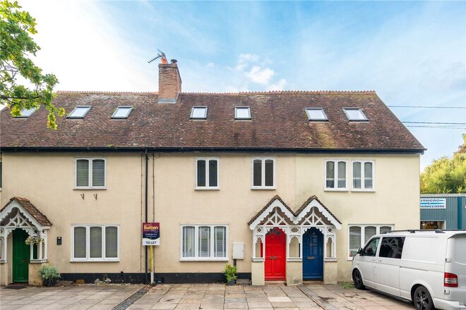 Kyrchil Lane, Dorset, BH21