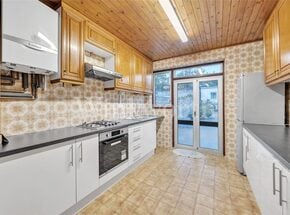Montpelier Rise, London, NW11