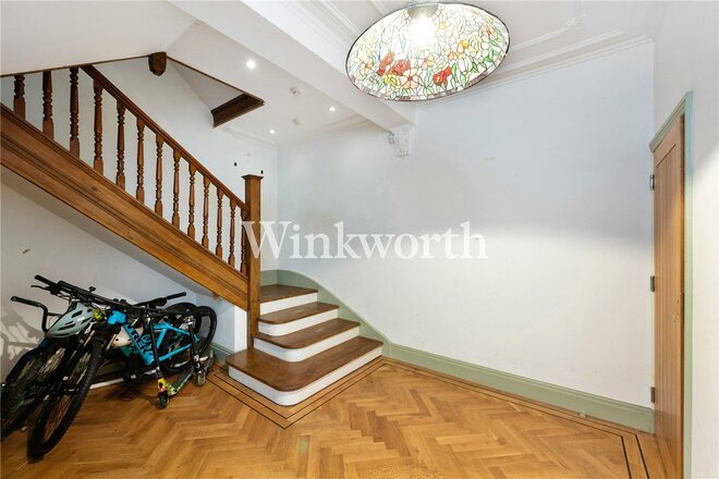 Old Park Road, London, N13