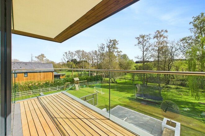 Ashford Hill Road, Thatcham, RG19