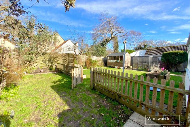 Smugglers Lane North, Christchurch, BH23