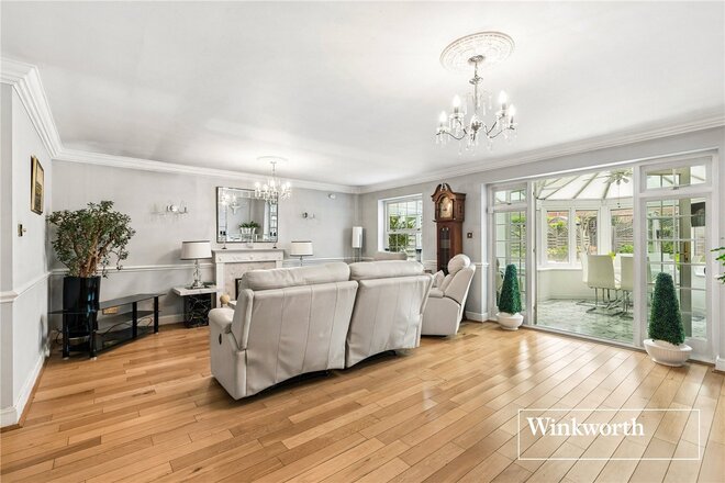 Spring Place, Finchley, N3