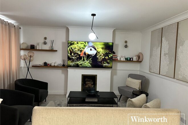 Eldon Avenue, Hertfordshire, WD6