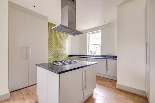 Victoria Mansions, Barons Court, W14