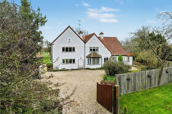 Darsham, Suffolk, IP17