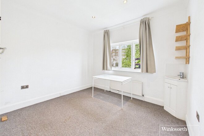 Allington Road, London, NW4