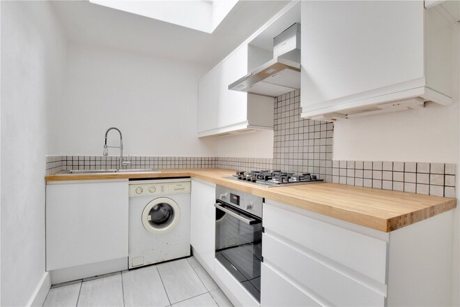 Lewisham Way, Brockley, SE4