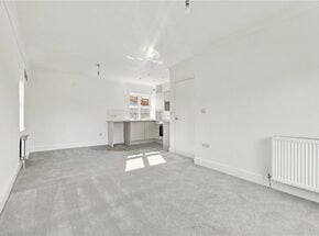 Longley Road, London, SW17