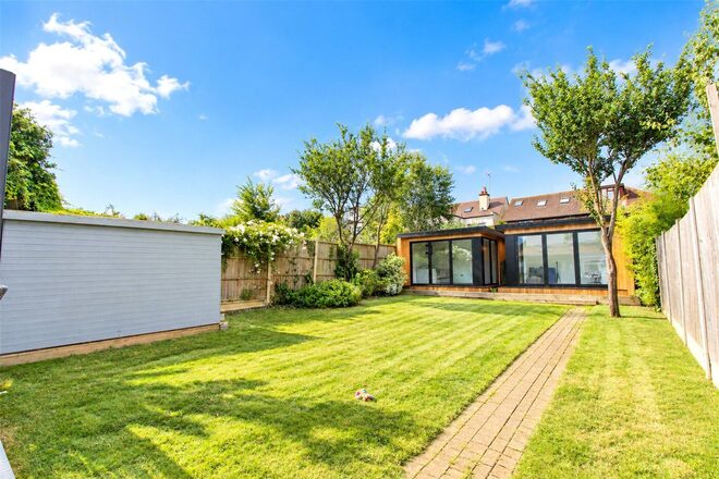 Vernon Road, Essex, SS9