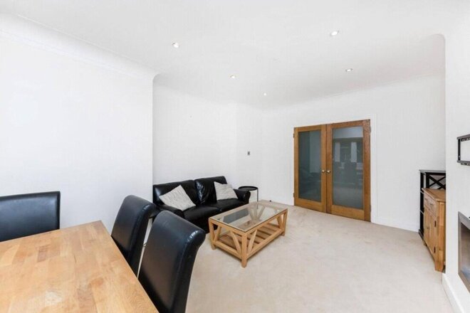 Tudor Close, London, NW3