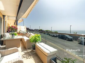 Marina Close, Bournemouth, BH5