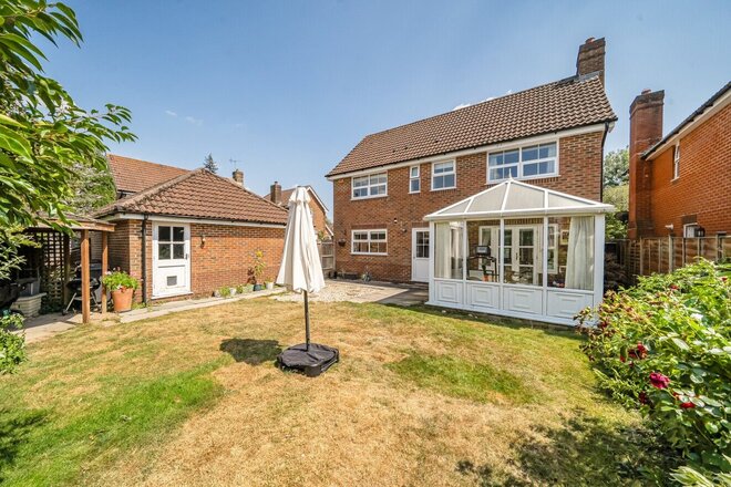 Withy Close, Hampshire, SO51