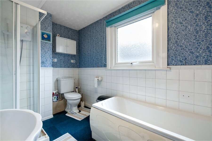 Ensuite